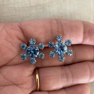 Vintage Blue Rhinestones Screw Back‎ Earrings